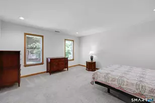 10 Hampshire Ln, Simsbury, CT 06070 - Photo 34