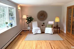 10 Hampshire Ln, Simsbury, CT 06070 - Photo 12