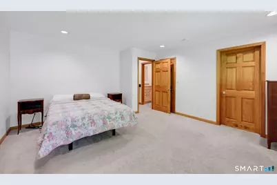 10 Hampshire Lane, Simsbury, CT 06070 - Photo 30