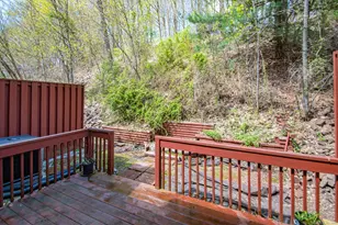 184 Gravel St, Meriden, CT 06450 - Photo 24