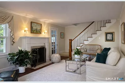 12 Ludlow Manor, Norwalk, CT 06855 - Photo 2