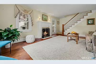 12 Ludlow Manor, Norwalk, CT 06855 - Photo 2