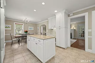 12 Ludlow Manor, Norwalk, CT 06855 - Photo 10