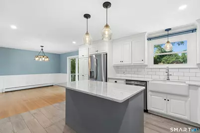 60 Fuller Drive, West Hartford, CT 06117 - Photo 8