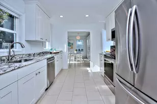 24 Mills St, Westport, CT 06880 - Photo 12