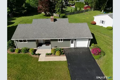 9 Miss Vans Court, Waterford, CT 06385 - Photo 4