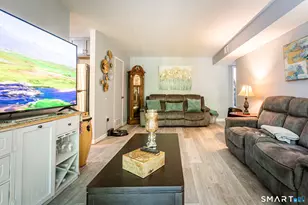 11 Cedar Ct, East Haven, CT 06512 - Photo 6