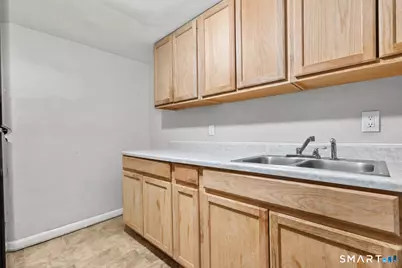 135 Prospect Street, Waterbury, CT 06710 - Photo 8