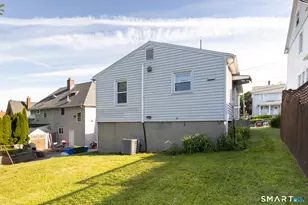106 Laval St, Waterbury, CT 06706 - Photo 2