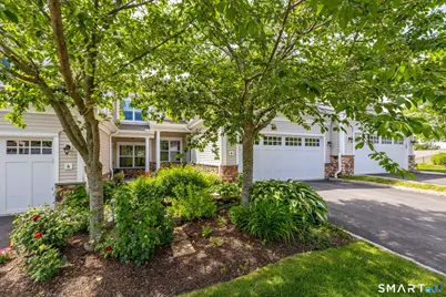 6 Lockwood Circle #6, Bethel, CT 06801 - Photo 2