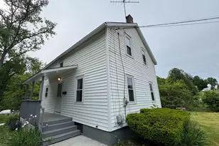 10 Center St, Windsor Locks, CT 06096 - Photo 1