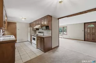 257 Parsonage St, Rocky Hill, CT 06067 - Photo 12