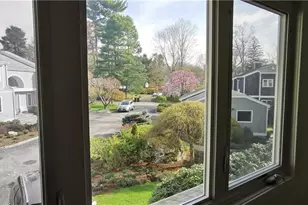 103 Silver Creek Ln, Norwalk, CT 06850 - Photo 18