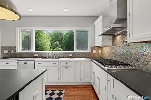 36 Turkey Hill Rd N, Westport, CT 06880 - Photo 8