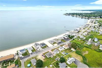 8 Belaire Manor, Old Saybrook, CT 06475 - Photo 4