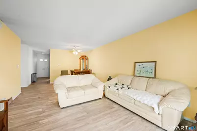 F9 Bradley Circle #F9, Enfield, CT 06082 - Photo 14