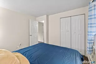 1081 Blue Hills Ave, Bloomfield, CT 06002 - Photo 12