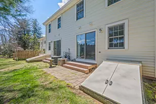 4 Hubbard Run Dr, Glastonbury, CT 06033 - Photo 16