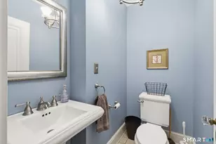 1649 Asylum Ave, West Hartford, CT 06117 - Photo 10