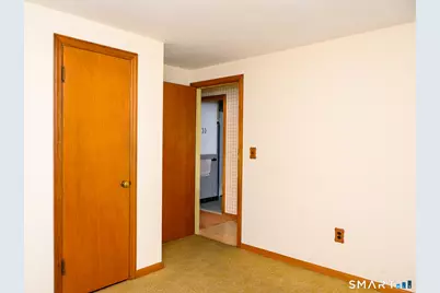 10 Country Drive, Norwich, CT 06360 - Photo 18