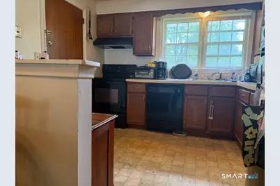 250 Robin Court #C, Cheshire, CT 06410 - Photo 8