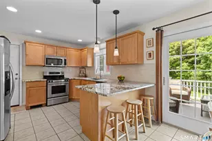 58 Carlson Dr, Portland, CT 06480 - Photo 4