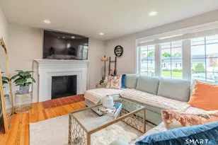 50 Garfield Ave, Middletown, CT 06457 - Photo 2