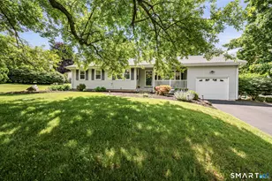 155 Crestridge Dr, Vernon, CT 06066 - Photo 2
