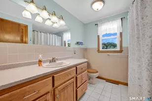 140 Saugus Ave, Watertown, CT 06779 - Photo 14