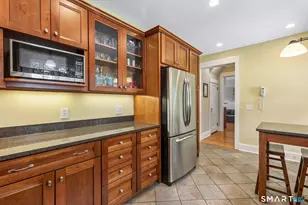 17 Ridge Rd, Danbury, CT 06810 - Photo 6