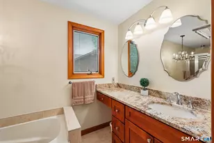 46 Stonegate Dr, Wethersfield, CT 06109 - Photo 20