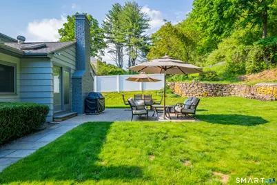 204 Braeside Drive, Hamden, CT 06514 - Photo 36