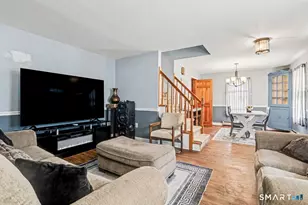 140 Emmett Ave, Derby, CT 06418 - Photo 4