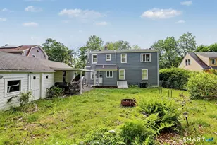 140 Emmett Ave, Derby, CT 06418 - Photo 28