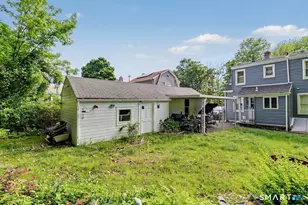 140 Emmett Ave, Derby, CT 06418 - Photo 28