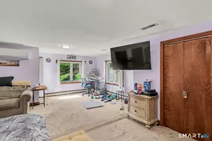 140 Emmett Ave, Derby, CT 06418 - Photo 14