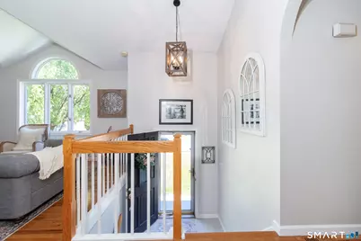 32 Angela Drive, East Haven, CT 06512 - Photo 4