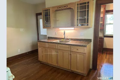 31 Melrose Avenue #2, Waterbury, CT 06705 - Photo 4
