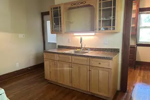 31 Melrose Ave, Waterbury, CT 06705 - Photo 4