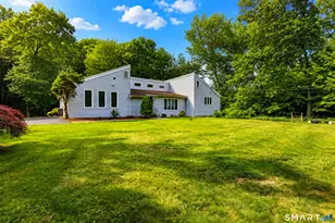 36 Old Barnabas Rd, Woodbridge, CT 06525 - Photo 2