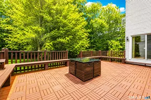 36 Old Barnabas Rd, Woodbridge, CT 06525 - Photo 6