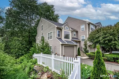212 Algonquin Trail #212, Trumbull, CT 06611 - Photo 26