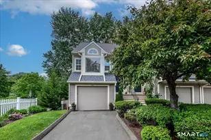 212 Algonquin Trail, Trumbull, CT 06611 - Photo 2