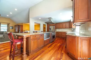 51 Snipes Terrace, Middletown, CT 06457 - Photo 4
