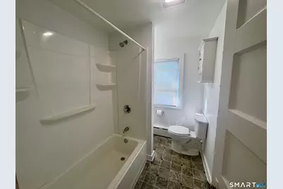 1690 Litchfield Turnpike #2, Woodbridge, CT 06525 - Photo 16