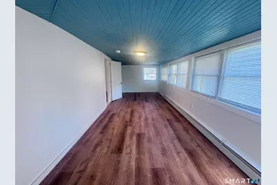 1690 Litchfield Turnpike #2, Woodbridge, CT 06525 - Photo 14