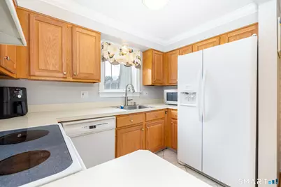 410 Farmington Avenue #G6, New Britain, CT 06053 - Photo 10