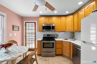 55 Vielie St, Stratford, CT 06615 - Photo 8