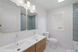 110 Russell Rd, Stratford, CT 06614 - Photo 12