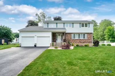 17 Lancaster Road, Cromwell, CT 06416 - Photo 2